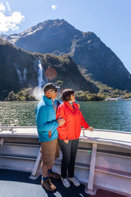 Mitre Peak Cruises